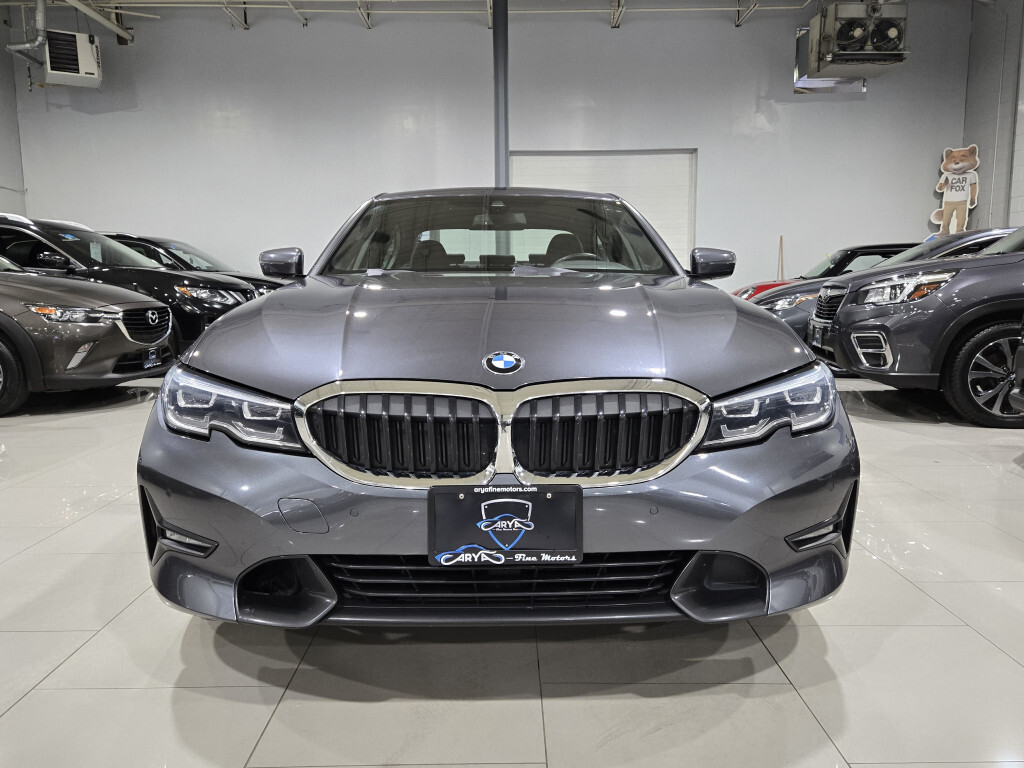 BMW 330 2021