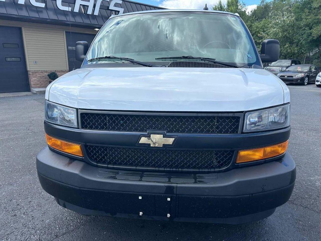 Chevrolet Express 2021