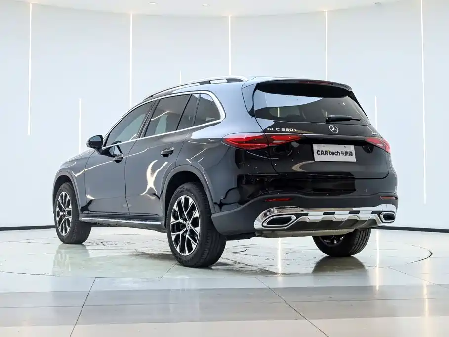 Mercedes-Benz GLC 2025