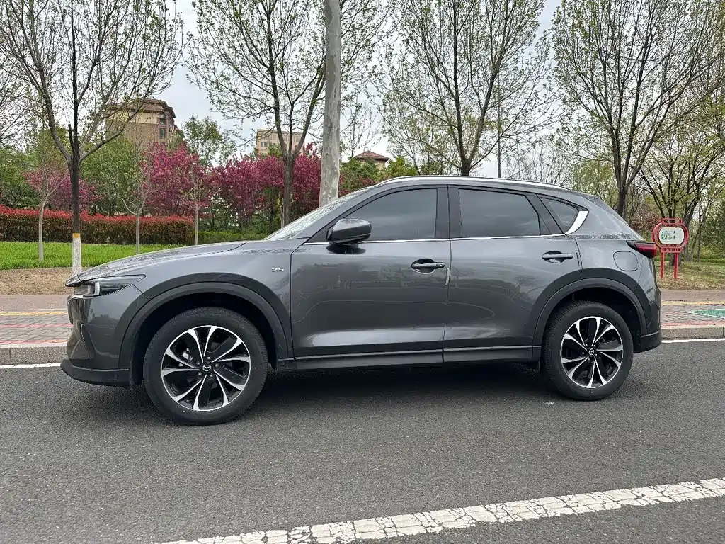 Mazda CX-5 2024
