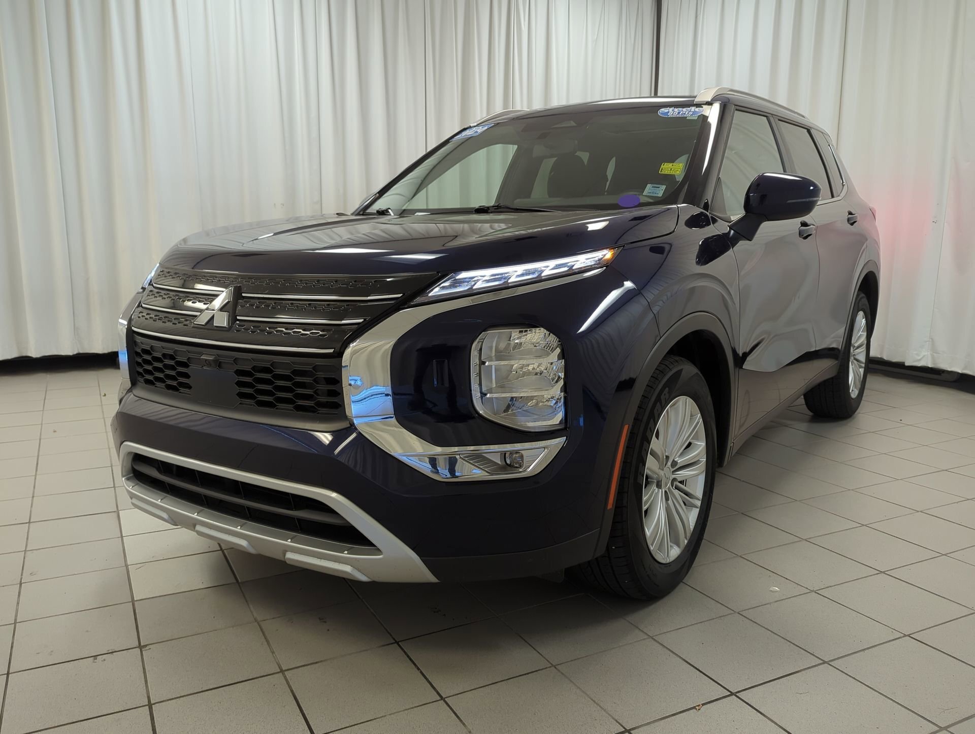 Mitsubishi Outlander 2024