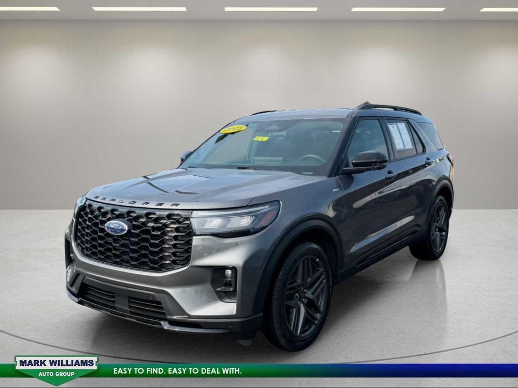 Ford Explorer 2025