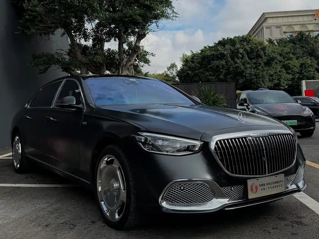 Mercedes-Benz Maybach S-Класс 2023