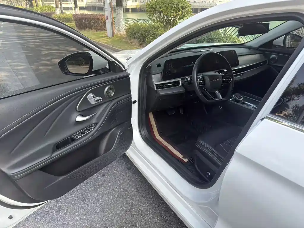 CHERY Arrizo 8 2023