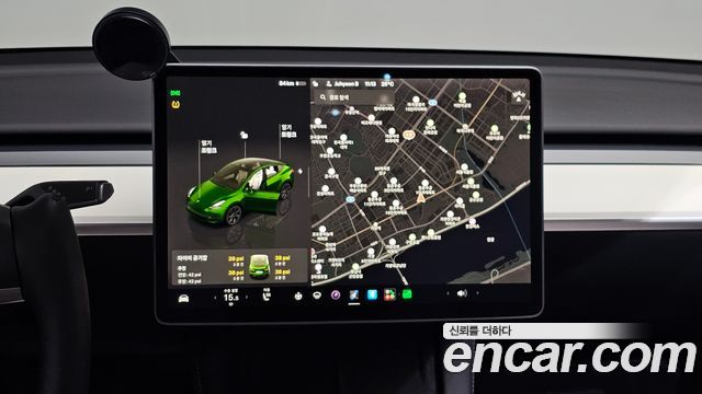 Tesla Model Y 2024
