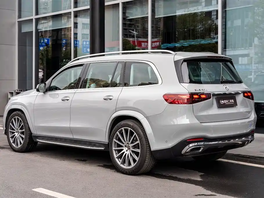 Mercedes-Benz GLS 2023