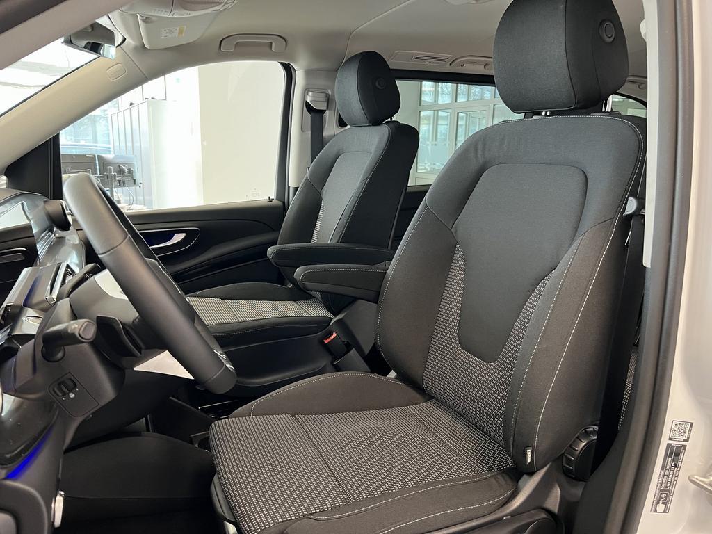 Mercedes-Benz V 300 2024