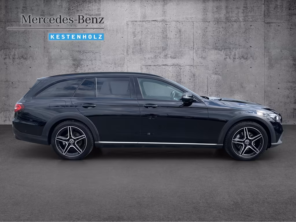 Mercedes-Benz E 220 2021