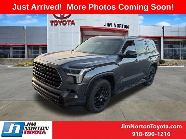 Toyota Sequoia 2024