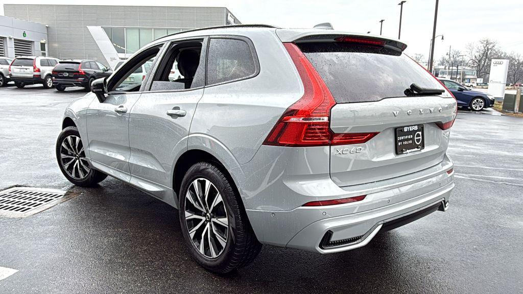 Volvo XC60 2025