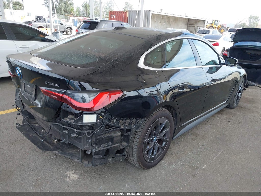BMW i4 2023