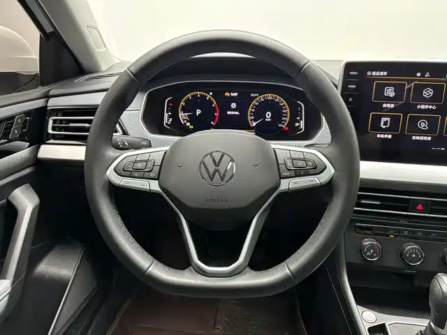 Volkswagen Lavida 2024