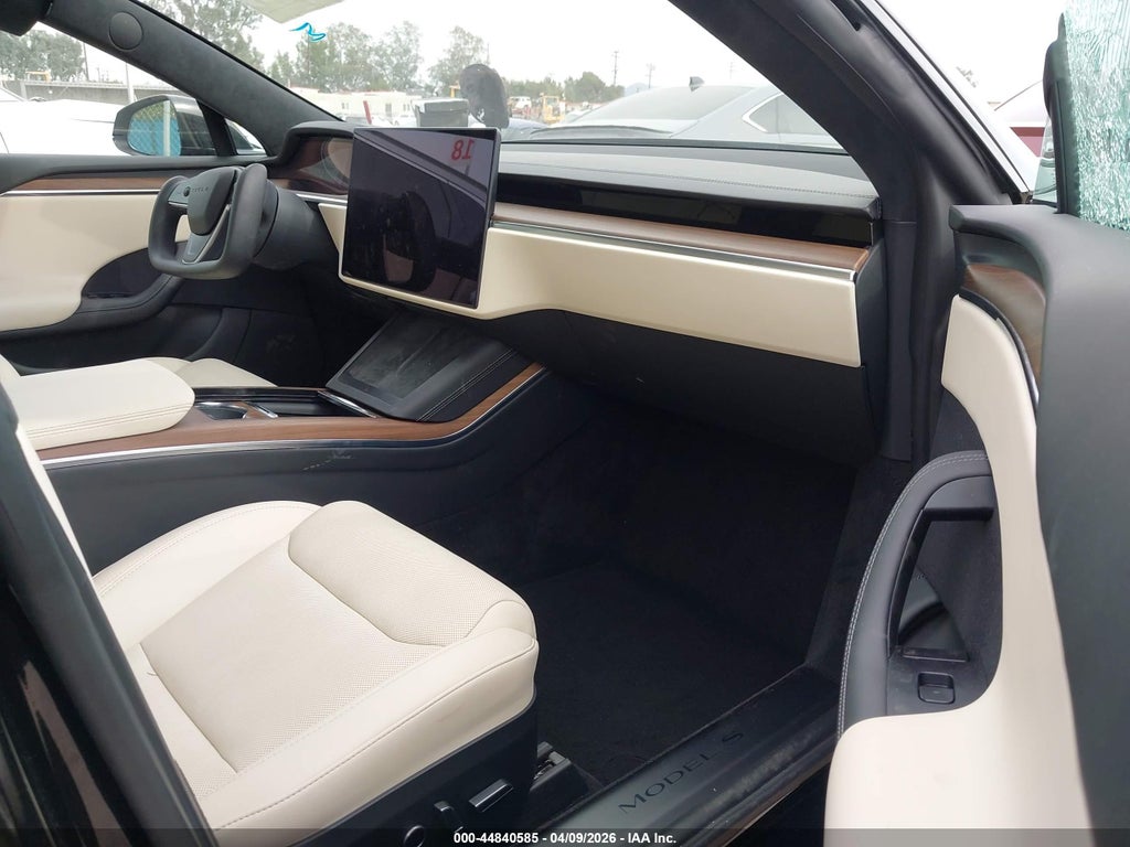 Tesla Model S 2023