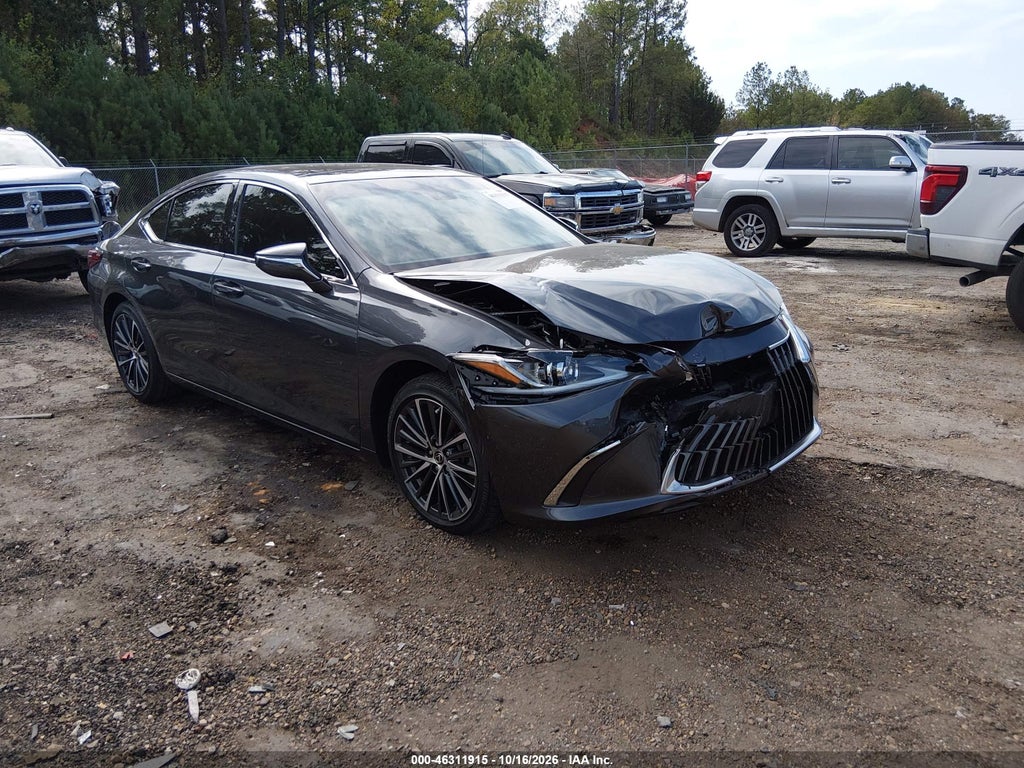 Lexus ES 2024