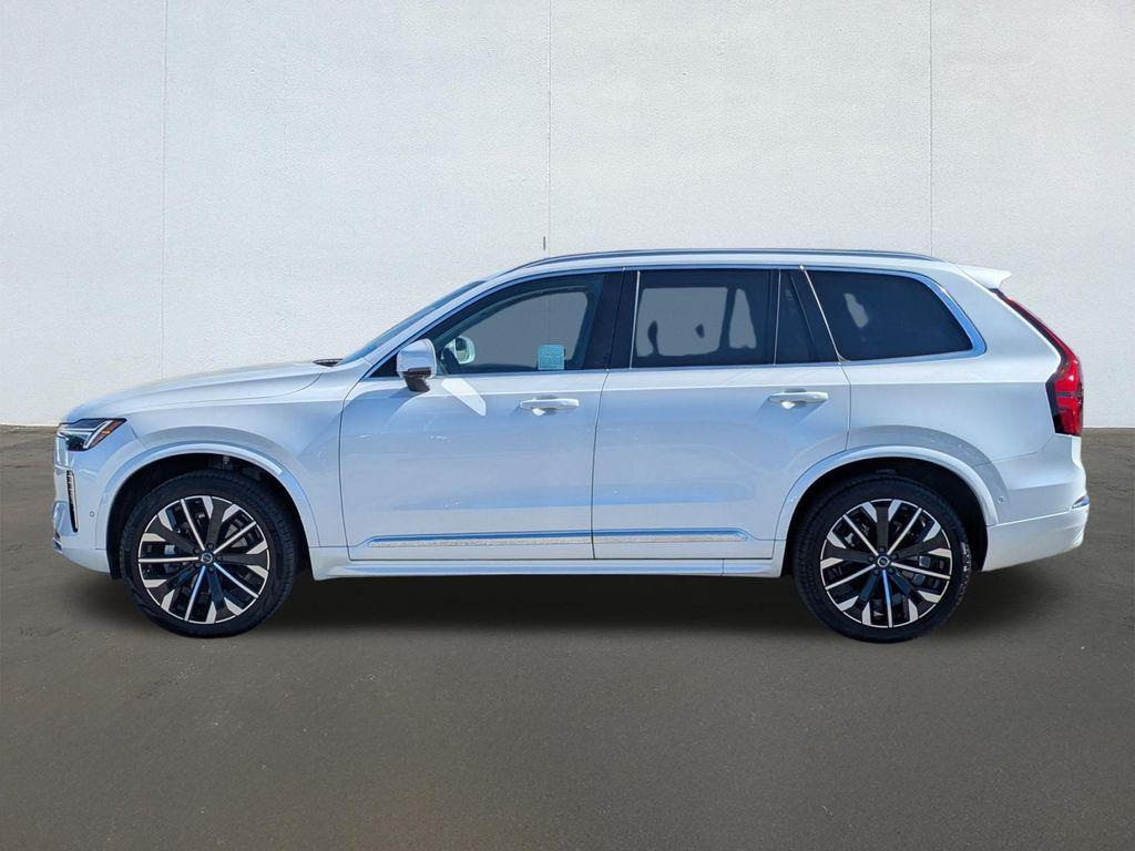 Volvo XC90 2025