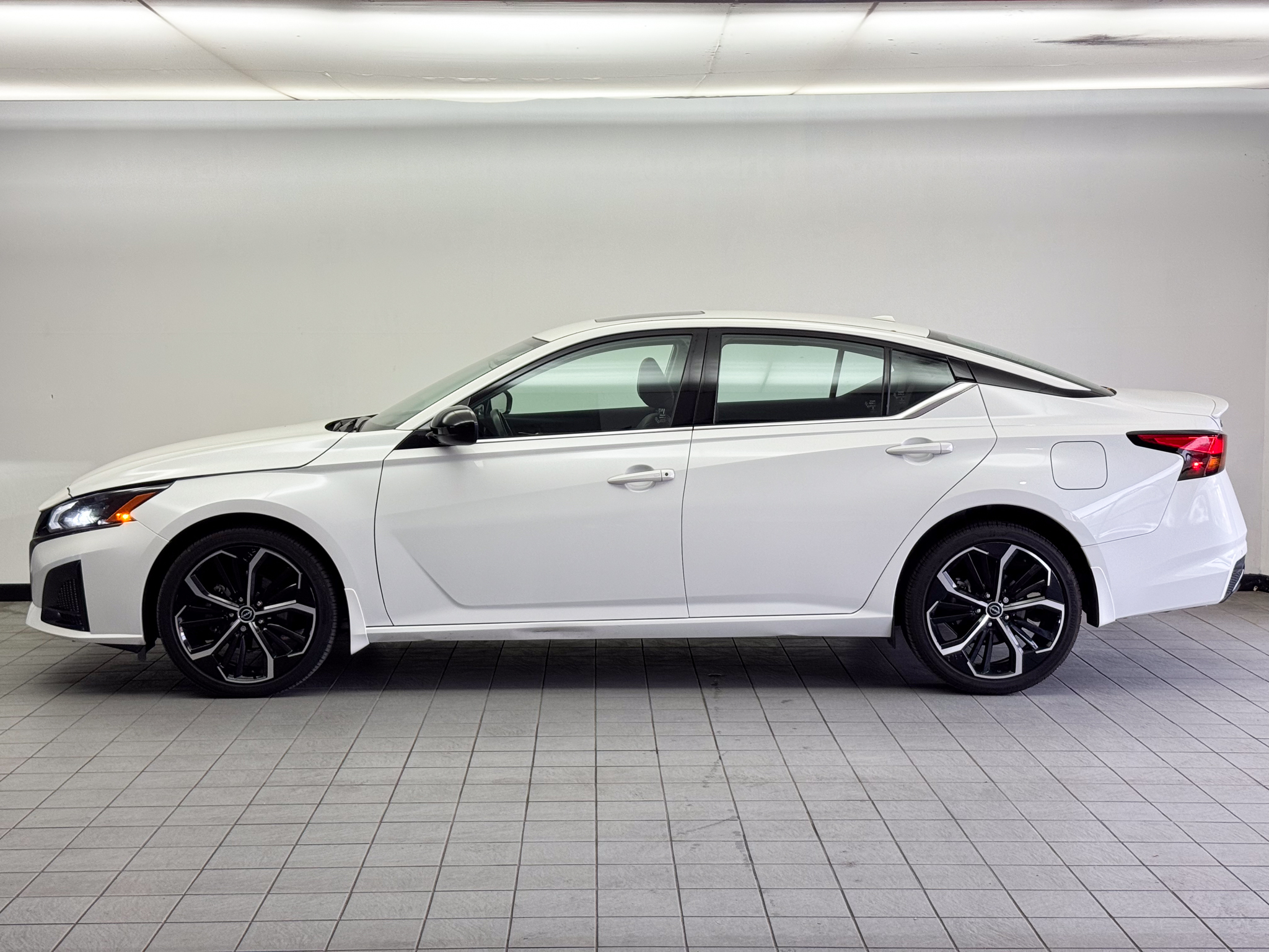 Nissan Altima 2024