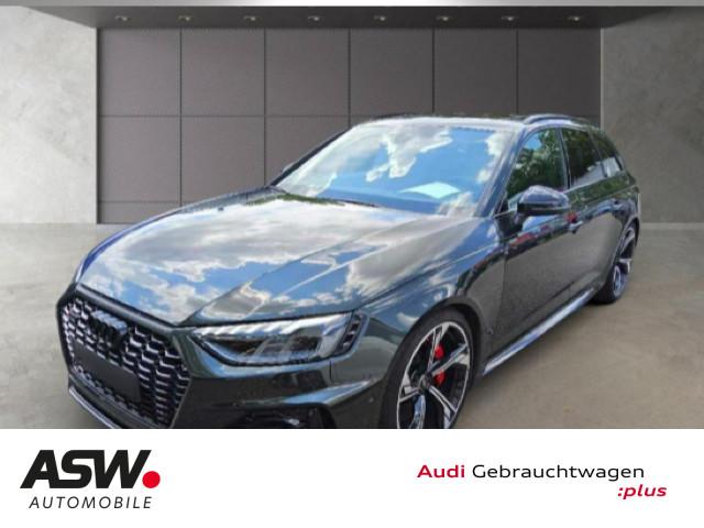 Audi RS4 2023