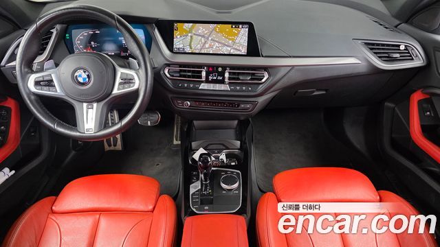 BMW 1 серии 2021