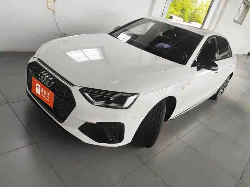 Audi A4 2023