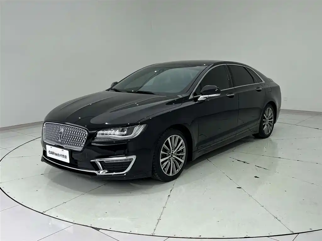 Lincoln MKZ 2020