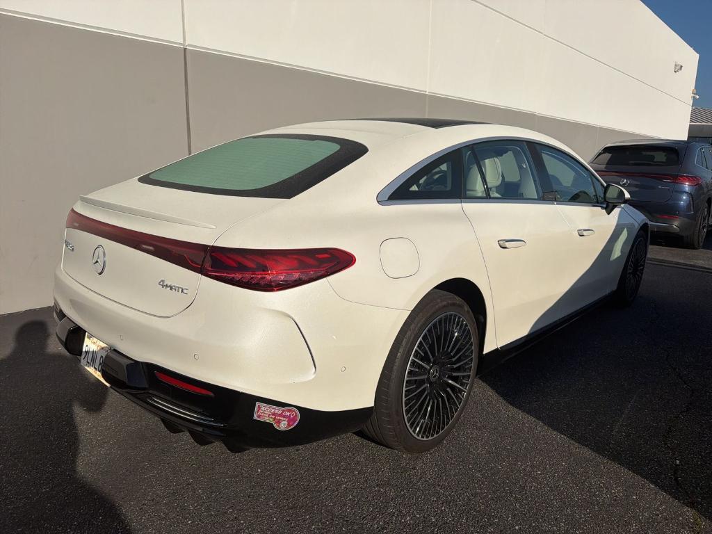 Mercedes-Benz EQS 2023