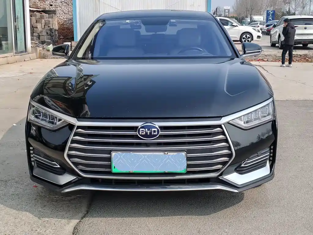 BYD E9 2021