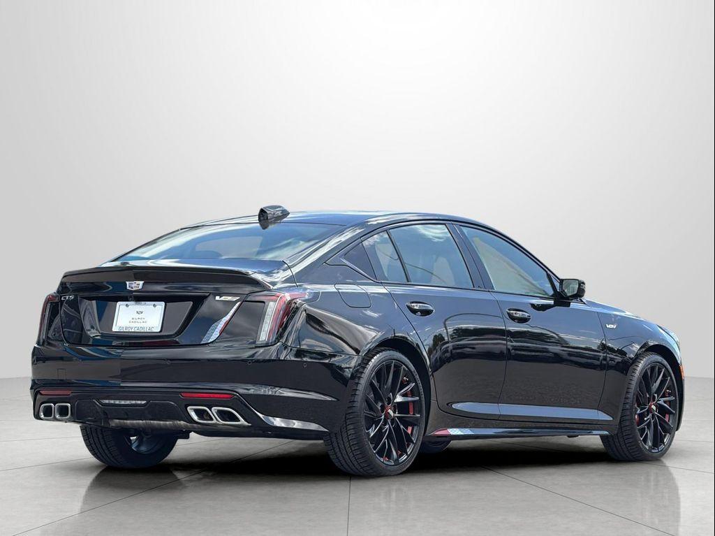 Cadillac CT5-V 2026