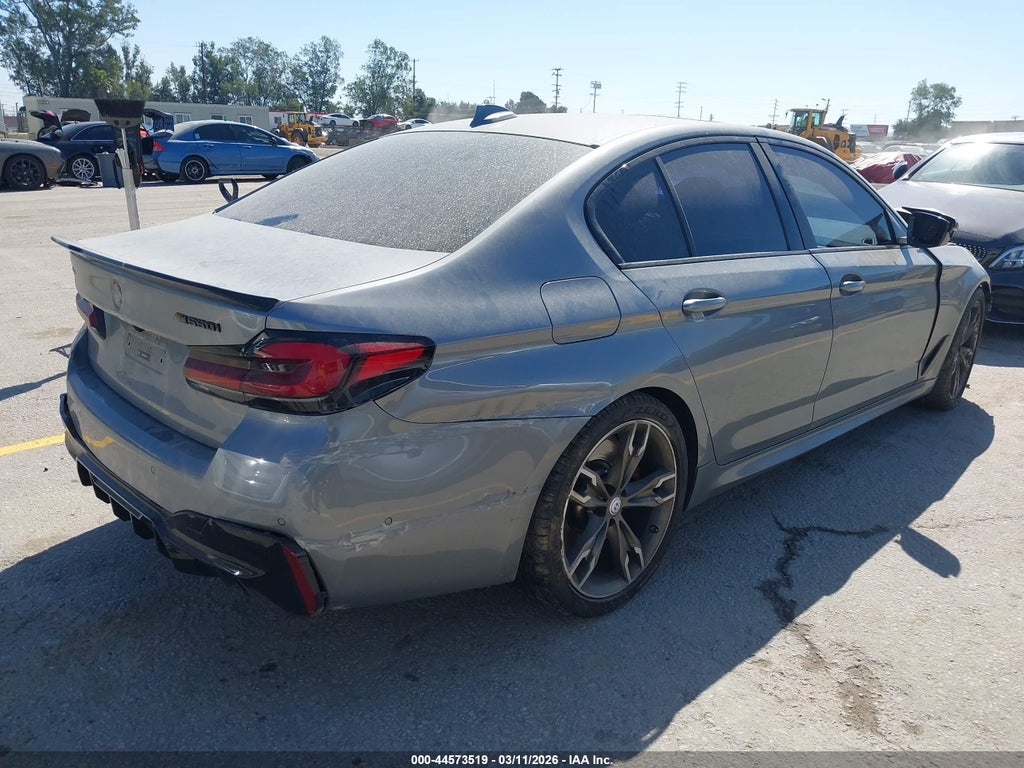 BMW M550 2023