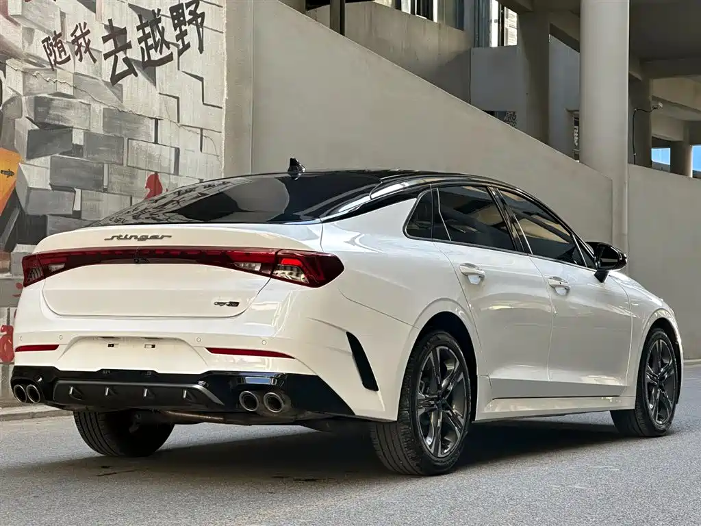 Kia K5 2024