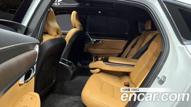 Volvo S90 2022