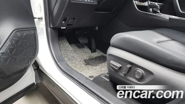 Toyota RAV4 2023
