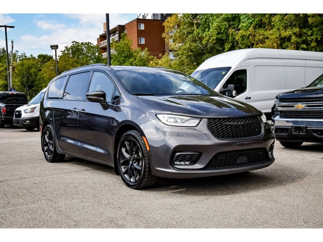 Chrysler Pacifica 2022