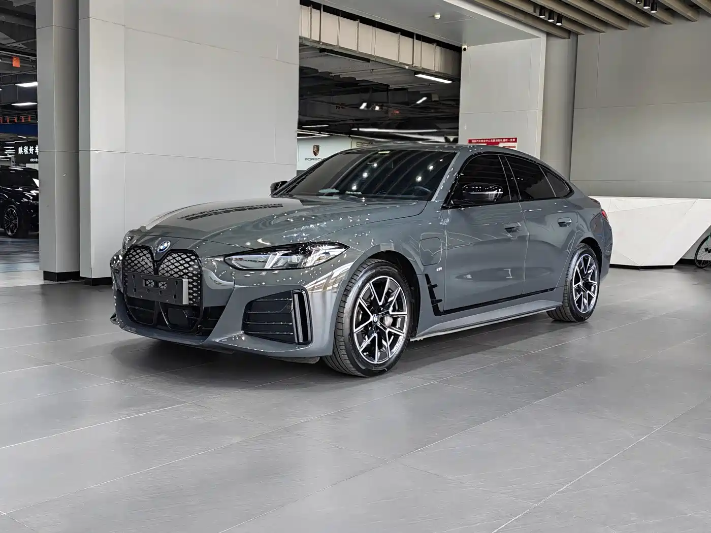 BMW i4 2024