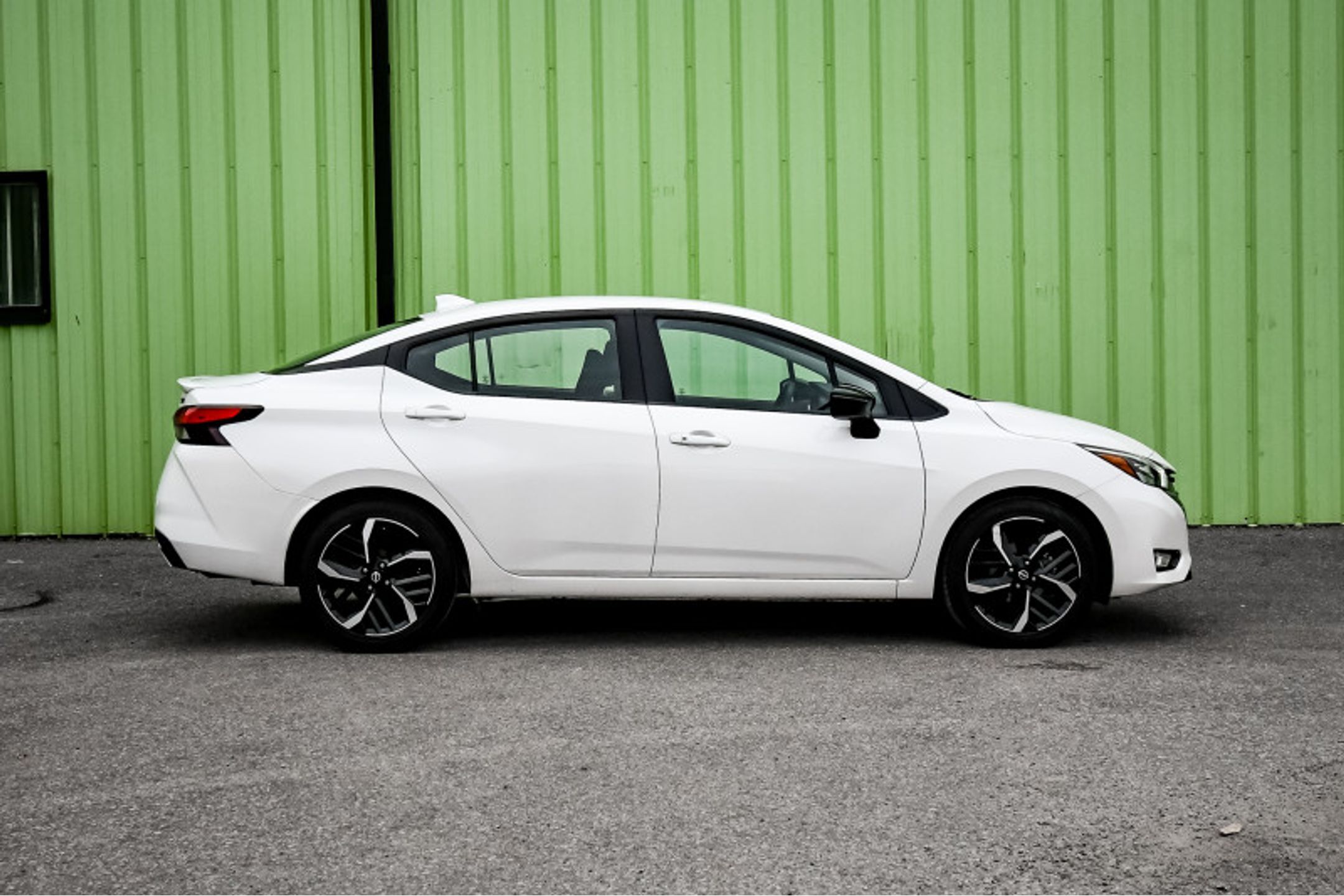 Nissan Versa 2024