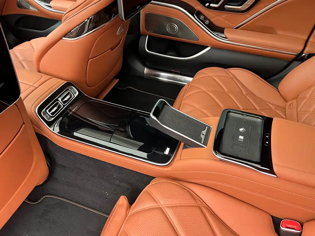 Mercedes-Benz Maybach S-Класс 2023