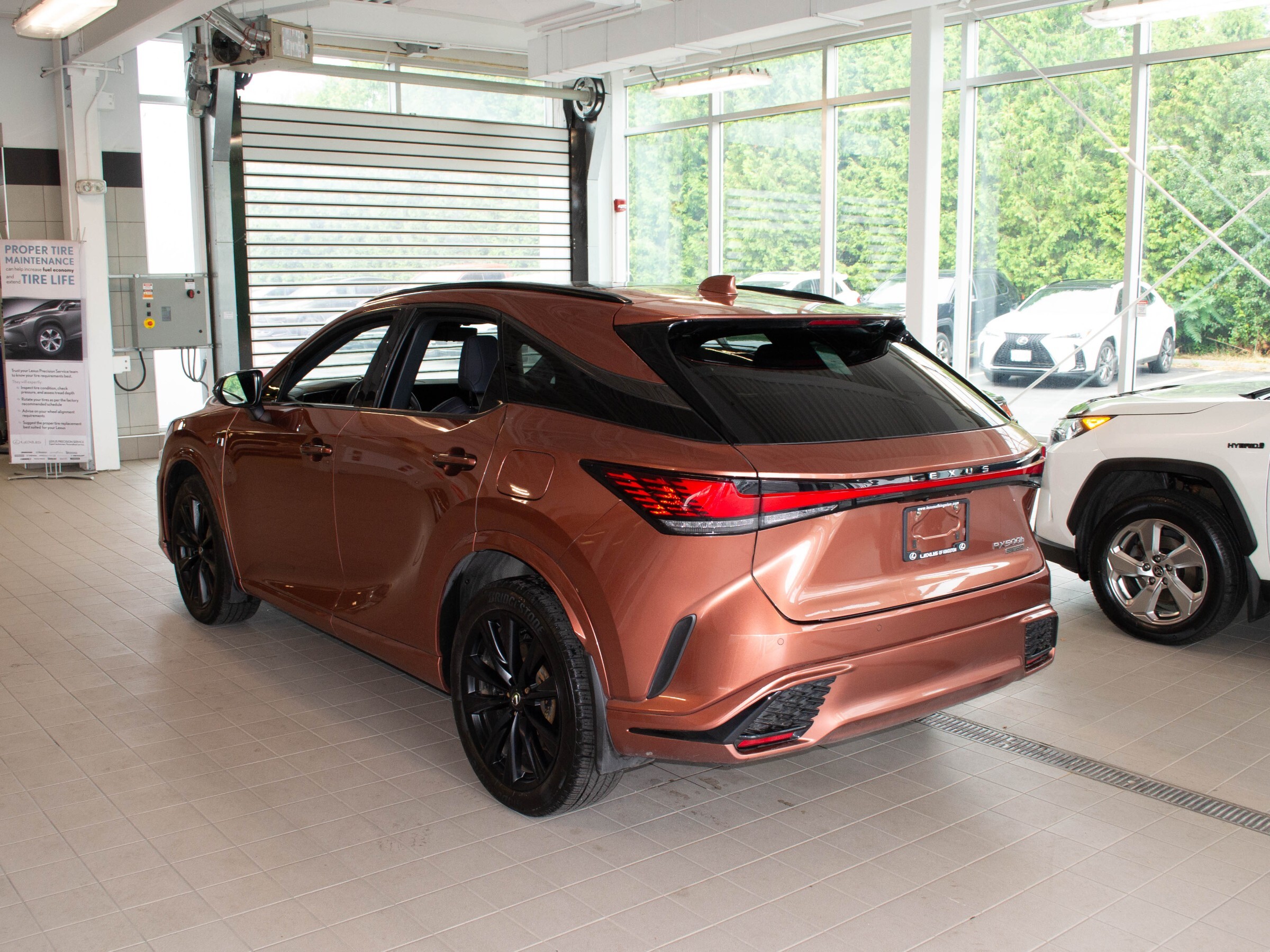 Lexus RX 2023