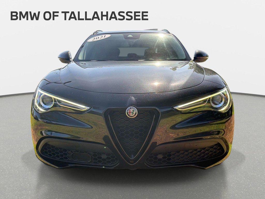 Alfa Romeo Stelvio 2021