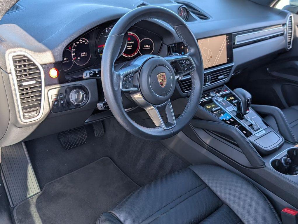 Porsche Cayenne 2022