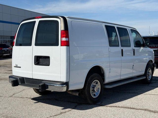 Chevrolet Express 2024