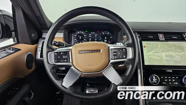 Land Rover Discovery 2022