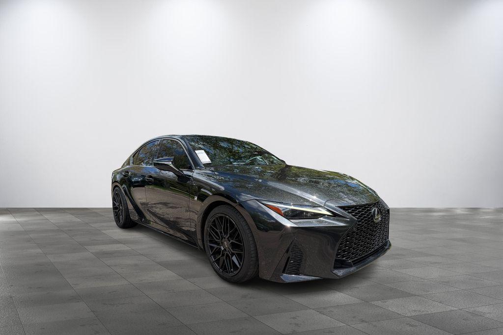 Lexus IS 2021
