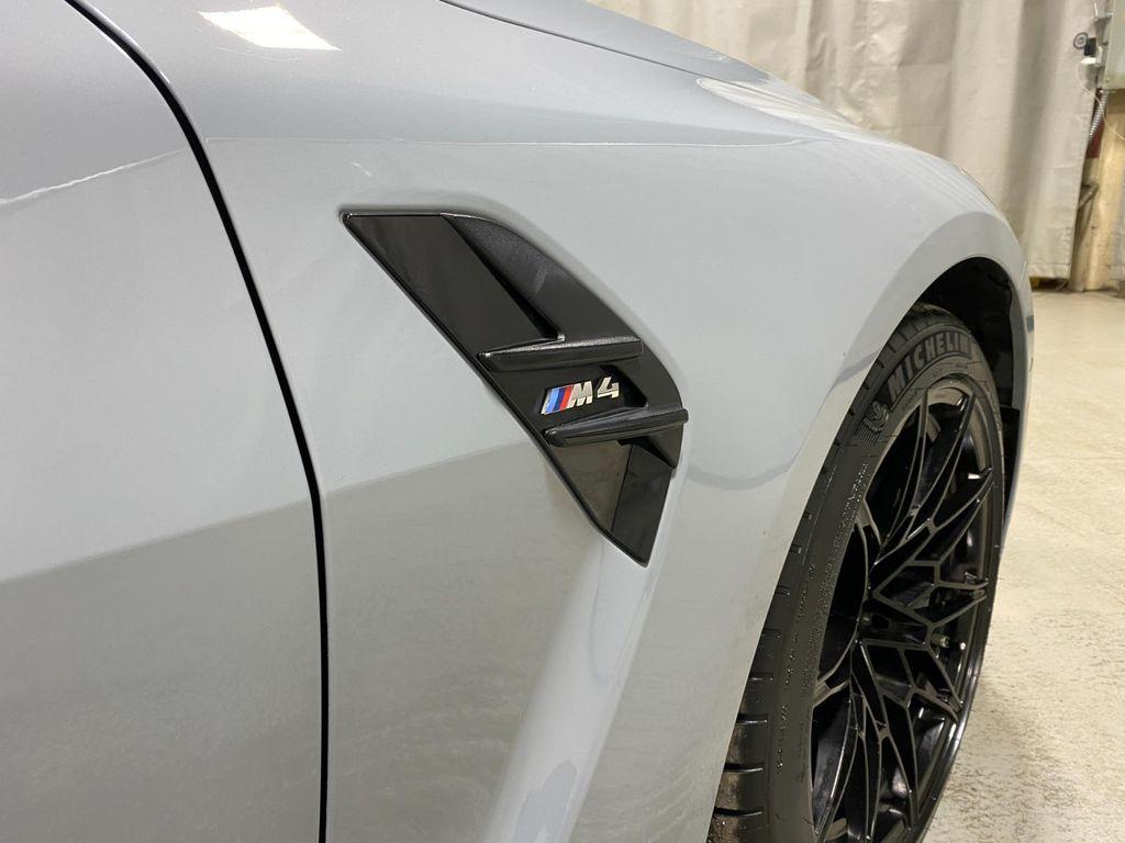 BMW M4 2023