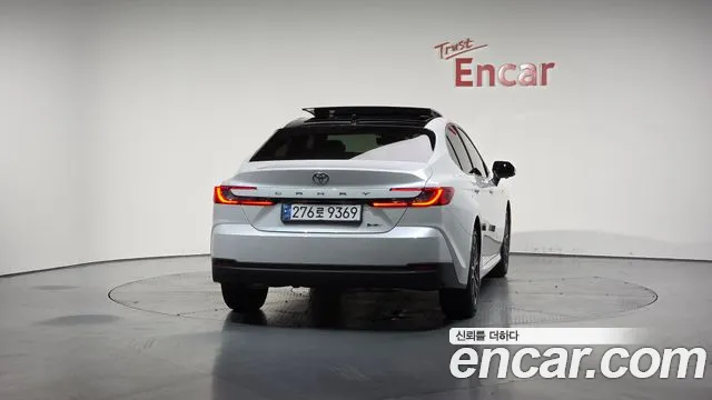 Toyota Camry 2025