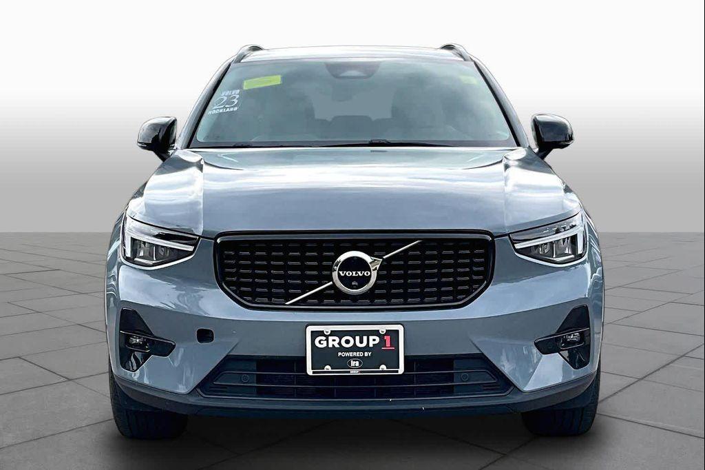 Volvo XC40 2023