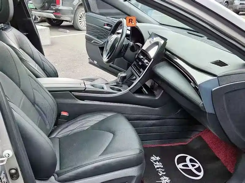 Toyota Avalon 2021