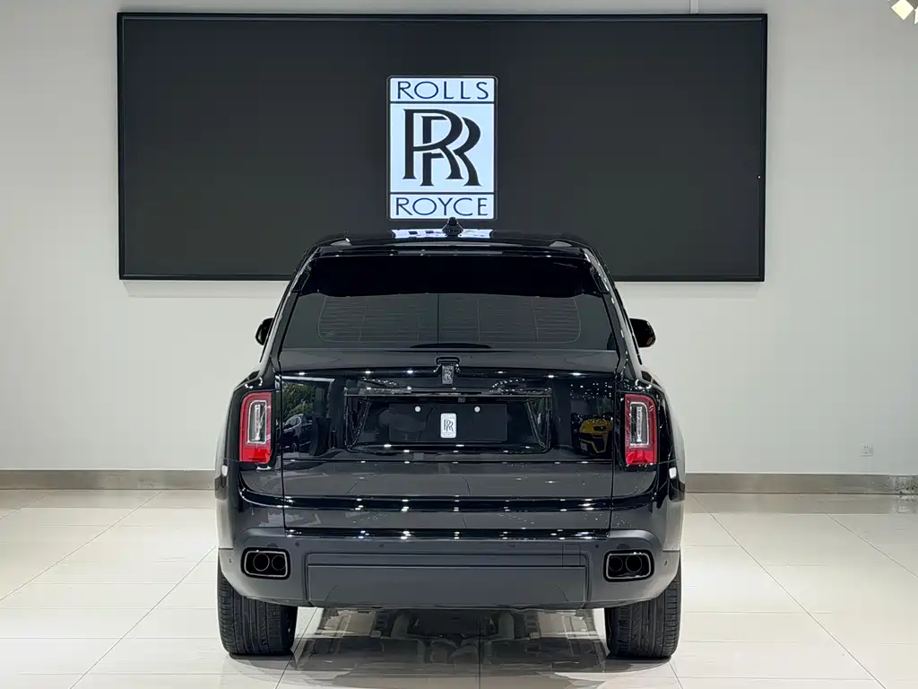 Rolls-Royce Cullinan 2021