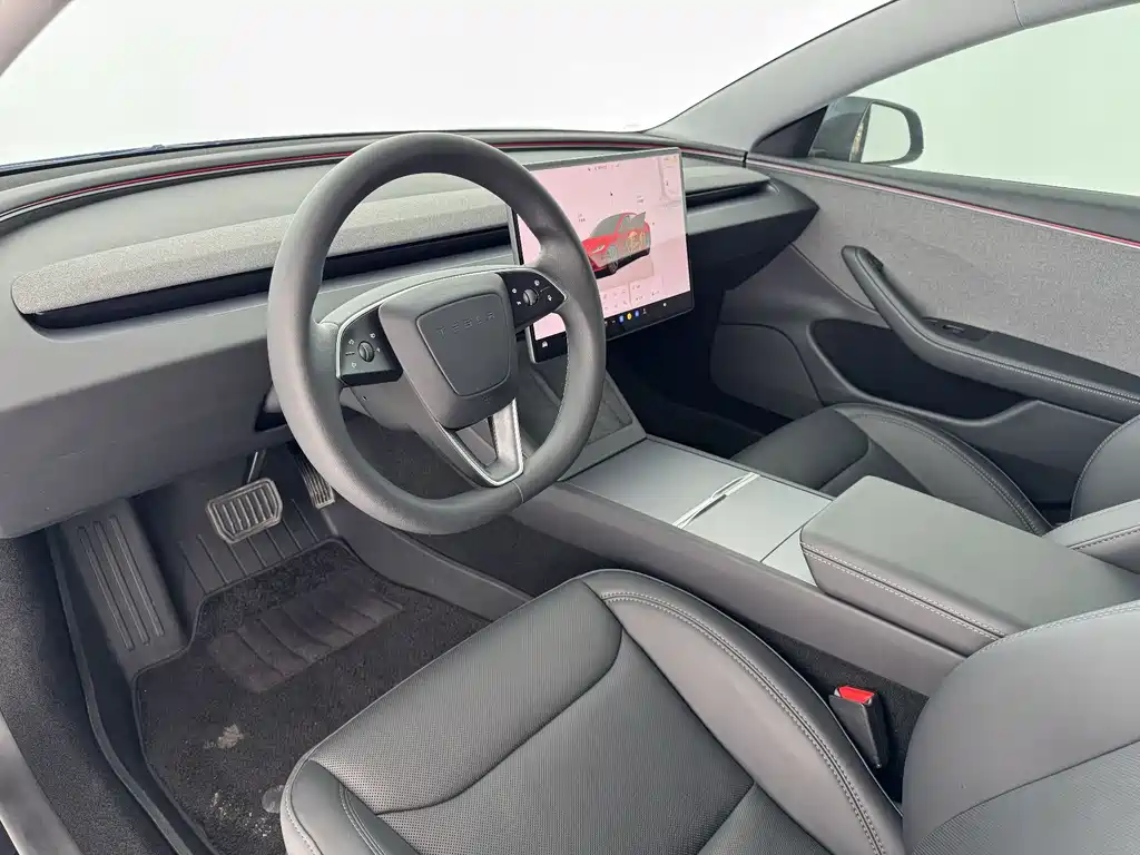 Tesla Model 3 2025