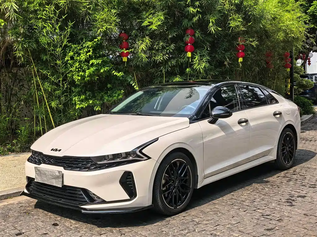 Kia K5 2021