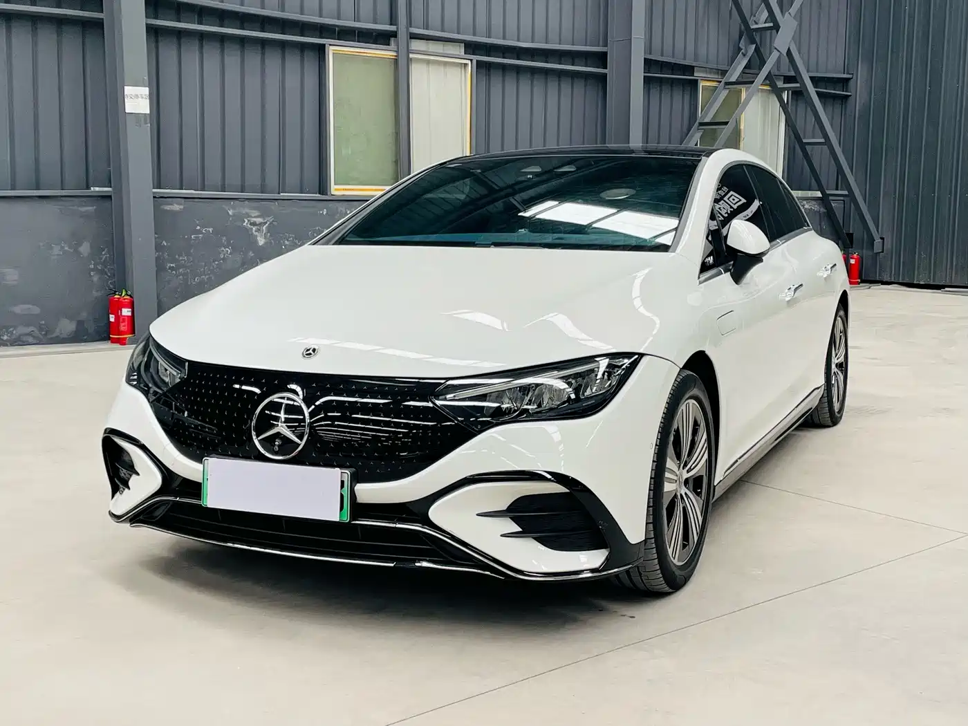 Mercedes-Benz EQE 2023