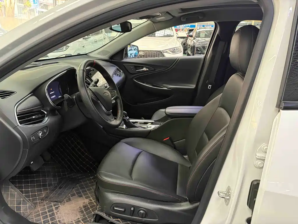 Chevrolet Malibu 2021